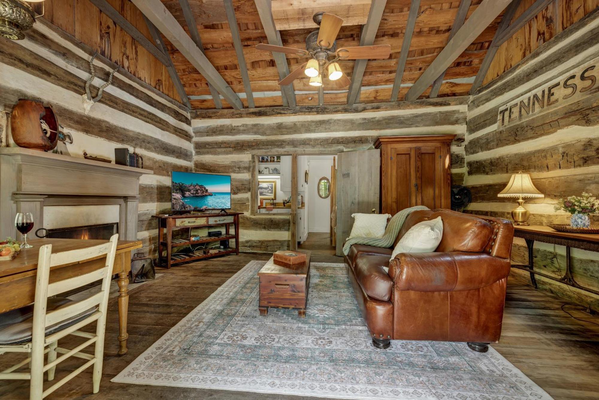 Town Creek Cabin Walk To Main St Βίλα Φρέντερικσμπεργκ Εξωτερικό φωτογραφία